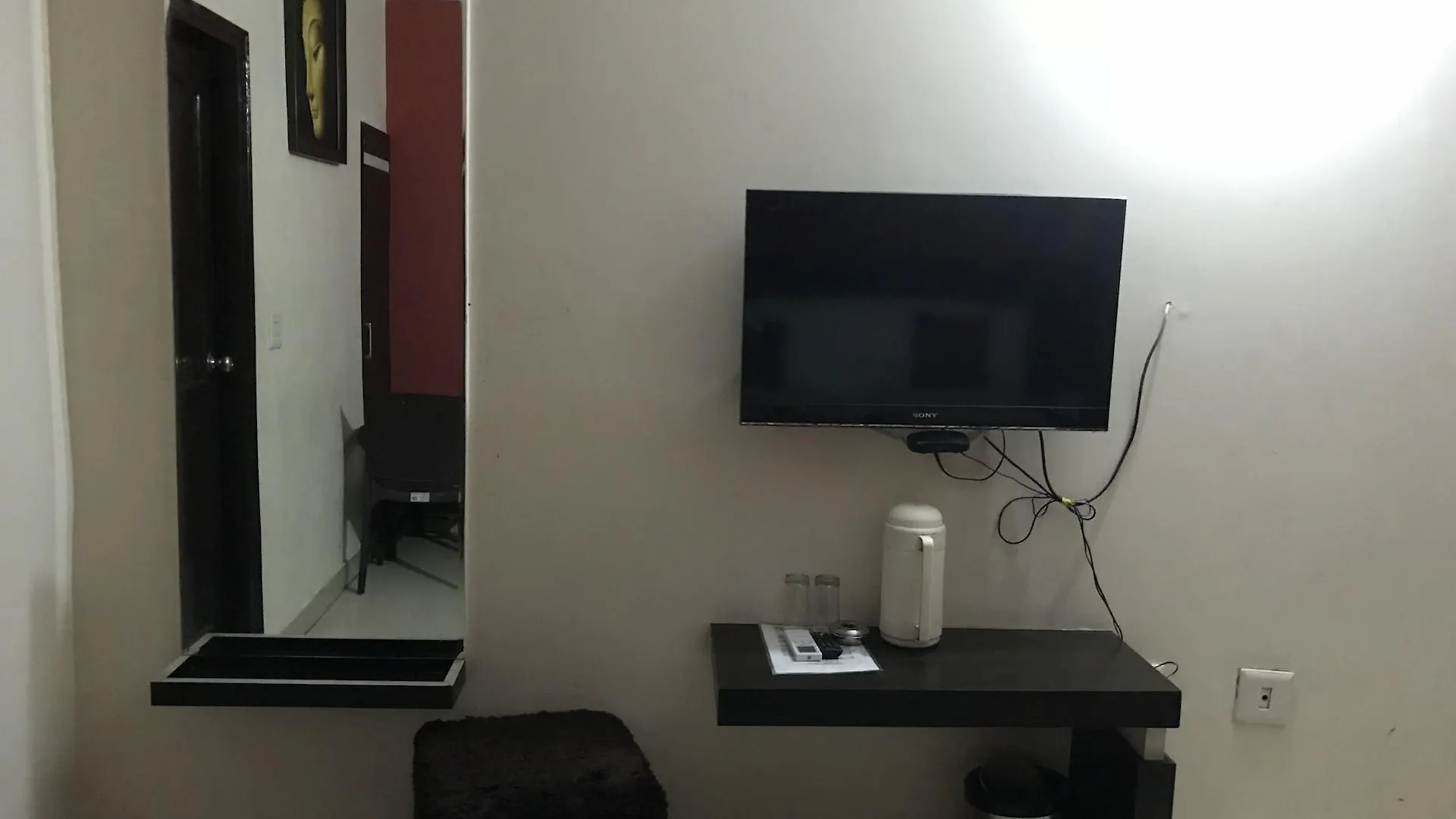 OYO 27864 Hotel Samrat Gurgaon