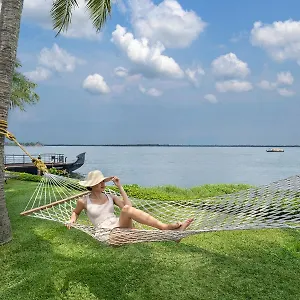 Kumarakom Lake Resort 5* Kumarakom